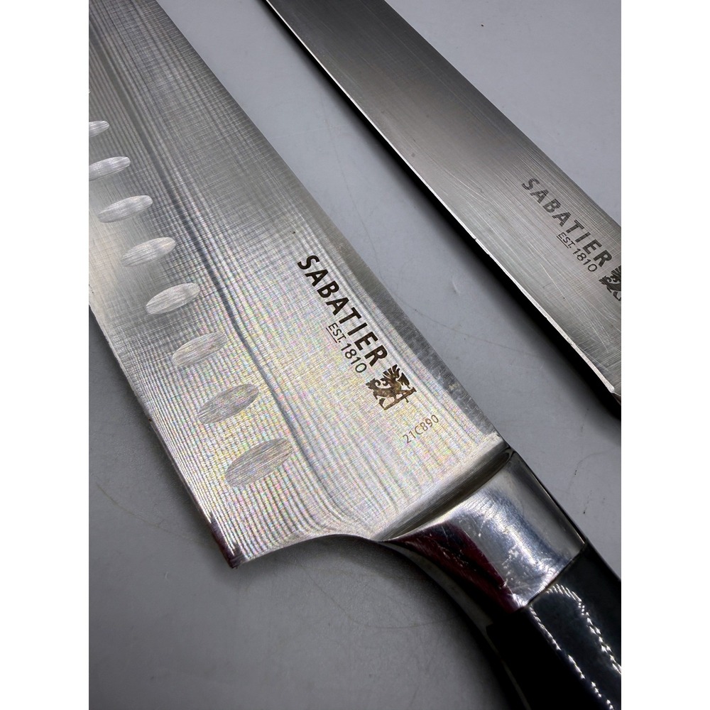 Sabatier 21C890 2 Piece Knife Set 7in Santoku 8in Slicer Damascus Etched Steel - Picture 3 of 16